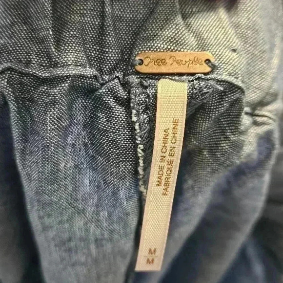 Free People off the shoulder Top Size Medium EUC - Picture 8 of 11